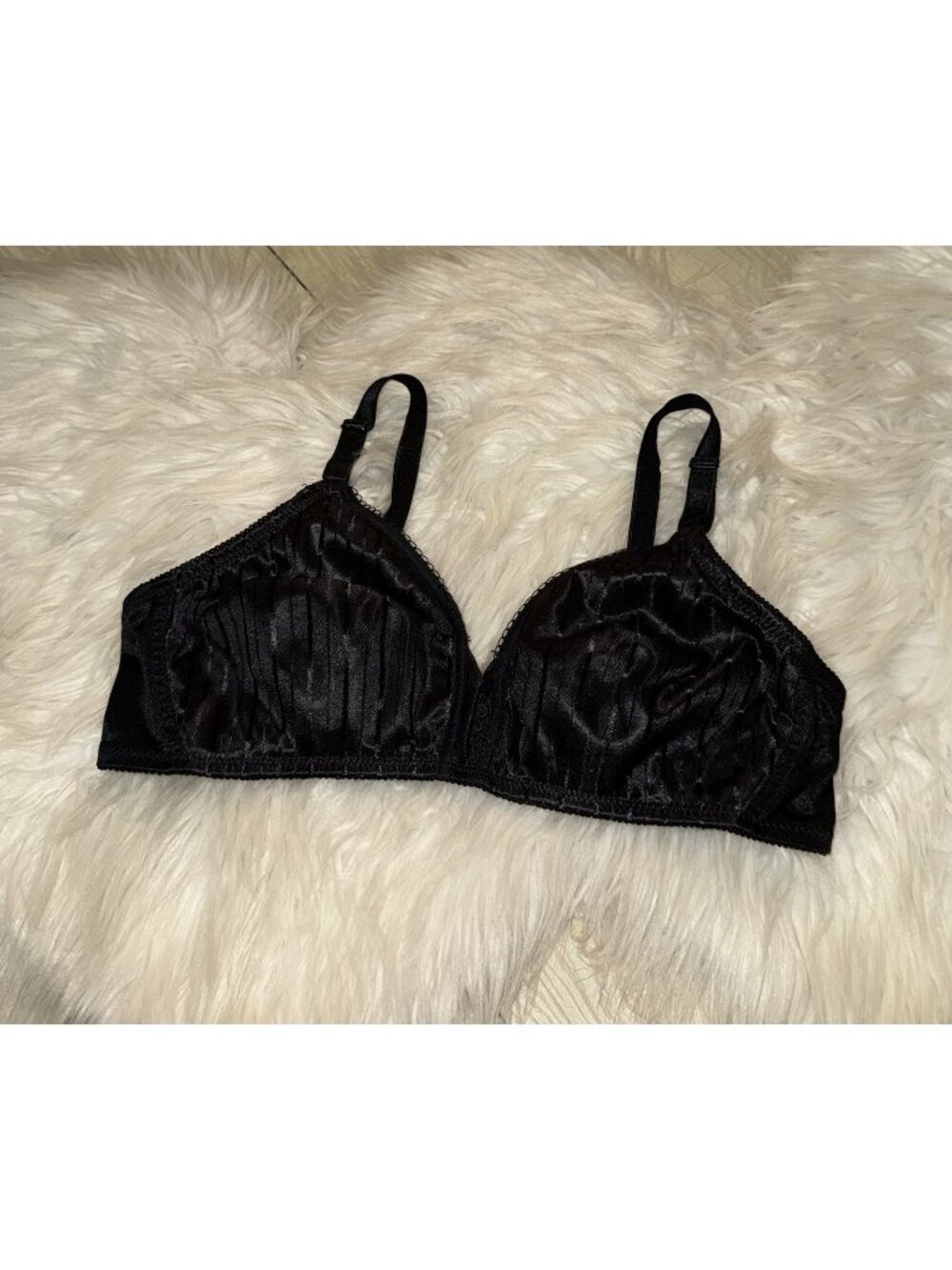 Vintage Basic Editions 631 Soft Cup Satin Striped Bra Wire Free Womens 36B Black